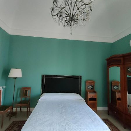 Appartement Finestre In Piazza à Catane Extérieur photo