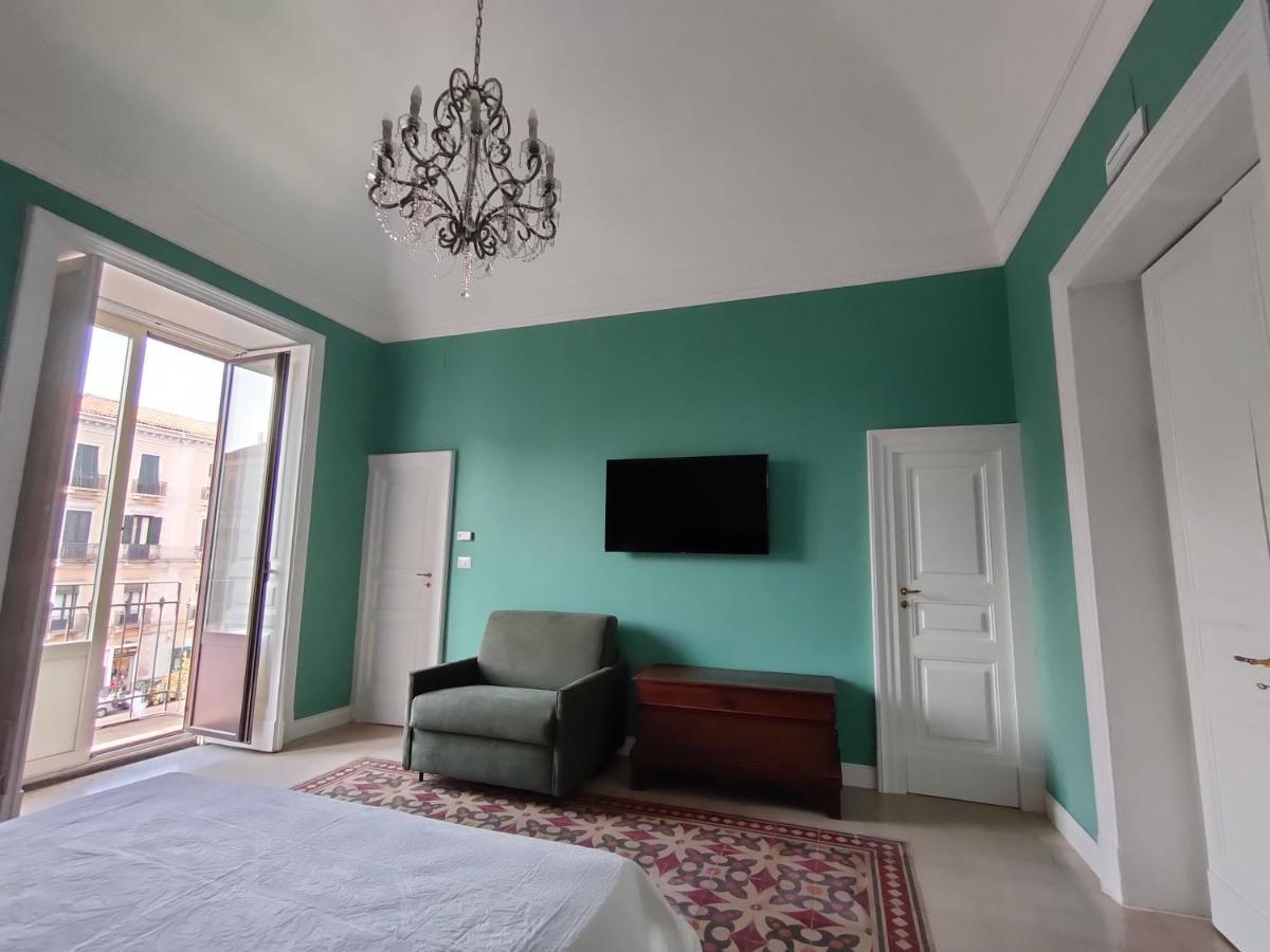 Appartement Finestre In Piazza à Catane Extérieur photo